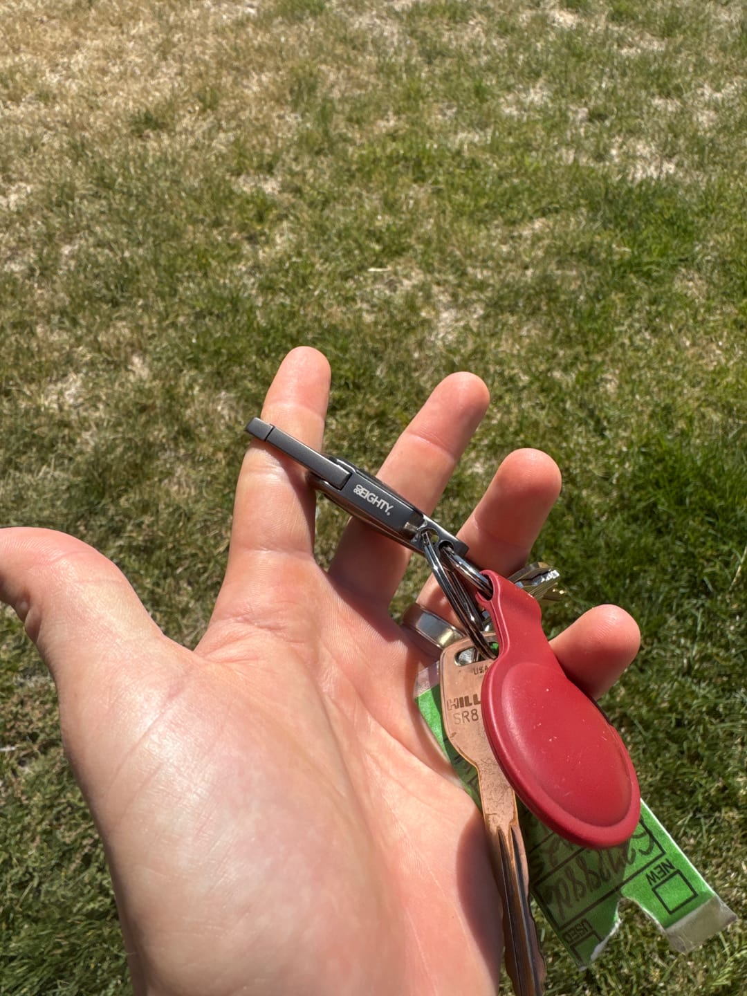 Customer photo review of 80Eighty® Zinc Alloy Keychain