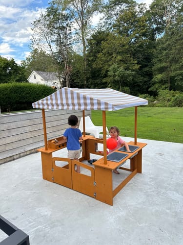 Customer photo review of Avenlur Sumac Outdoor Wooden Play Market, Mud Kitchen & Grill Station