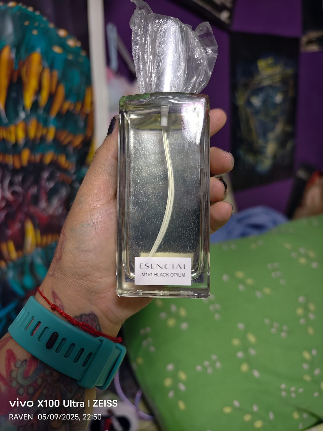 Customer photo review of M161 Inspirado en: Black Opium - Yves Saint Laurent