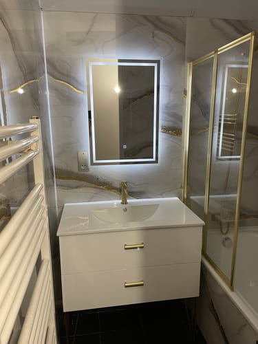 Customer photo review of Panneau Mural PVC Imitation Marbre Doré - Facile A poser