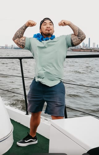 Customer photo review of 021 ESSENTIAL DROP-CUT T-SHIRT - SEA FOAM