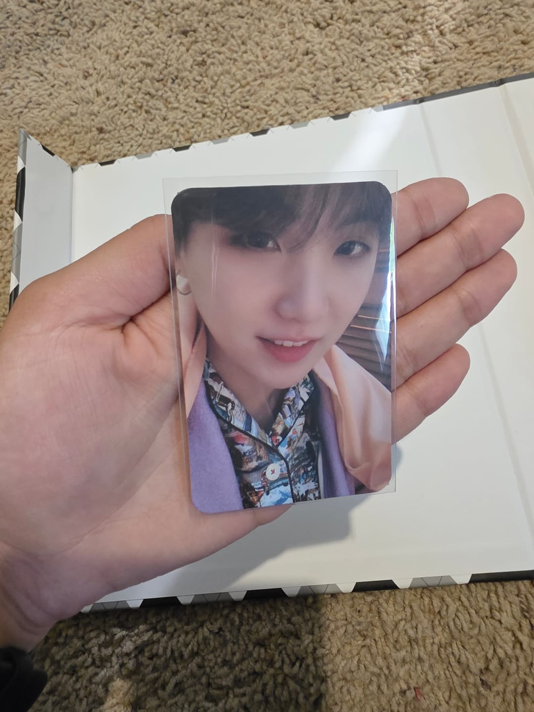 Customer photo review of PREMIUM PHOTOCARD SLEEVES - PURPLE VERSION (57x88MM)