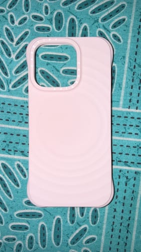 Customer photo review of Ripple Texture iPhone Cases with Crossbody Straps