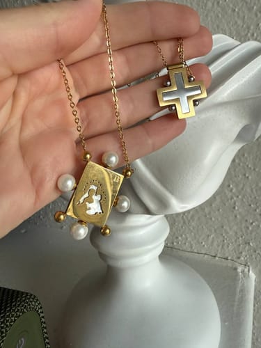 Customer photo review of ONE double sided scapular -CHAIN-