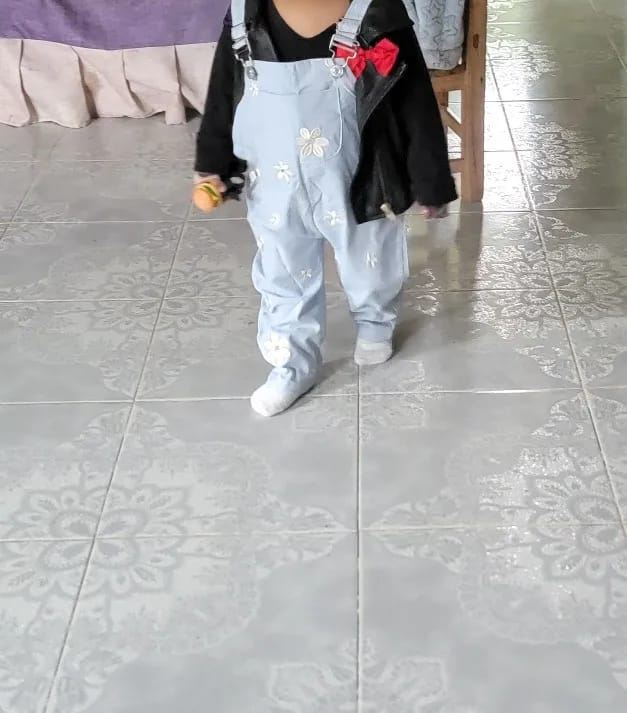 Customer photo review of Flower Embroidery Loose Jumpsuit