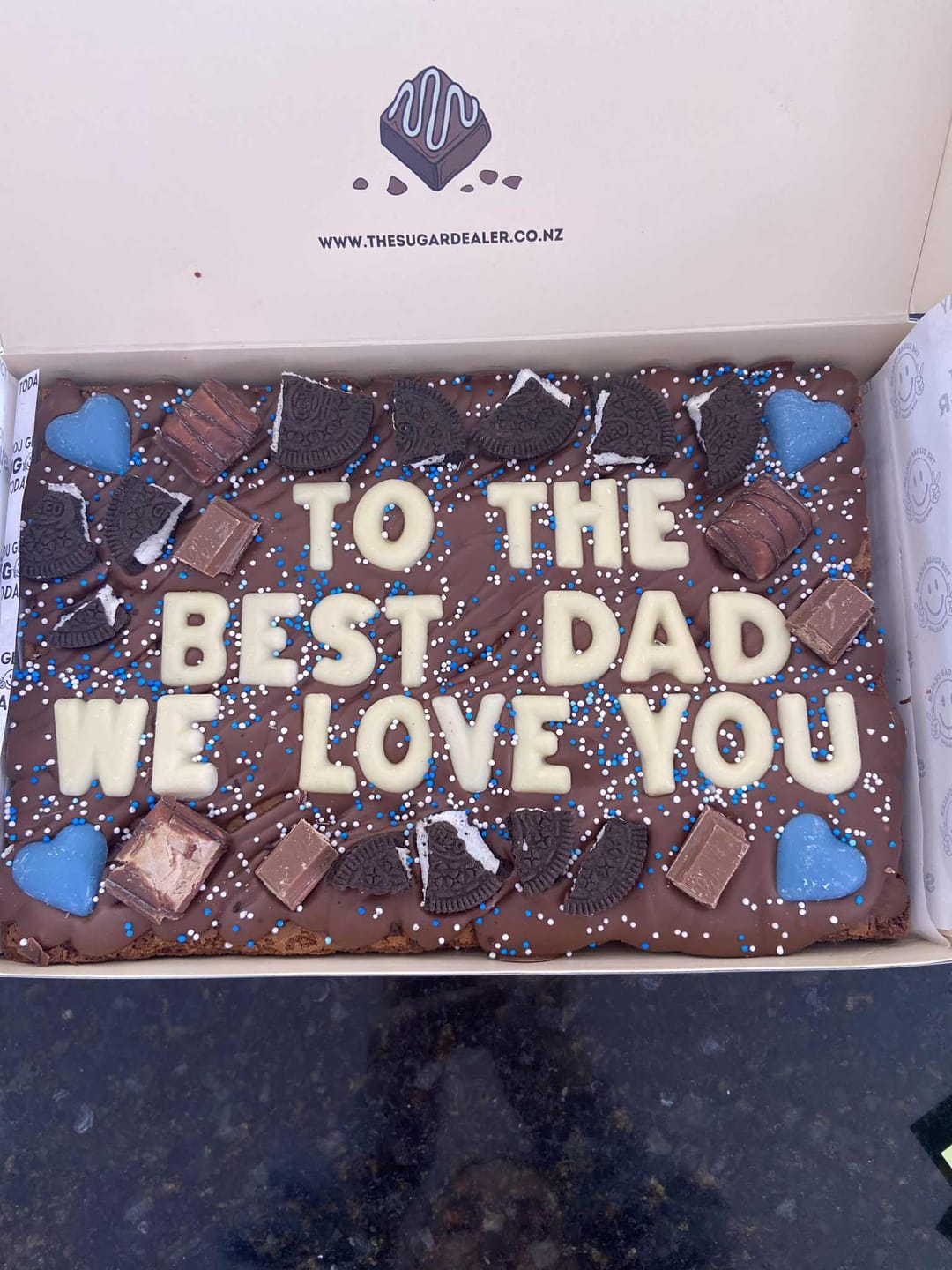Customer photo review of Mega custom message fathers day brownie