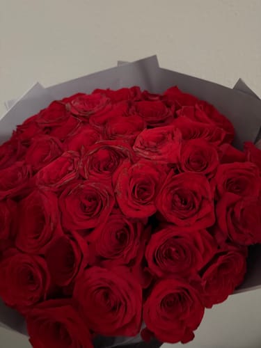 Customer photo review of Red Rose Bouquet
