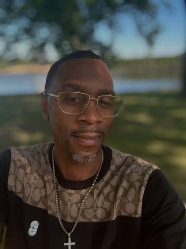 Customer photo review of CREATE YOUR MELODY