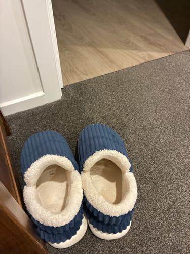Customer photo review of Cozie Co Slippers