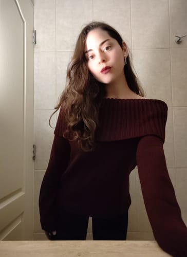 Customer photo review of SWEATER BELLA BURDEO