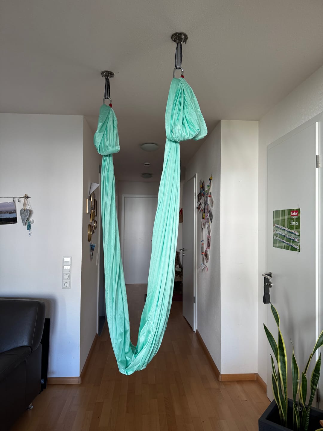 Customer photo review of Aerial Yoga Hängematte (Komplettset) - Farbe Mintgrün