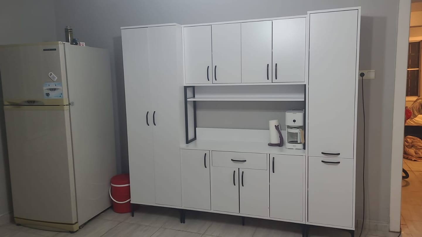 Customer photo review of Rani JE132 Çok Amaçlı Dolap 12 Kapaklı 1 Çekmeceli Kiler Mutfak Dolabı Beyaz