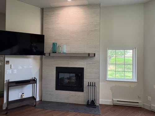Customer photo review of Fully Customizable Floating Shelves Transitional Wood+Metal in 25+ Finishes and Any Size