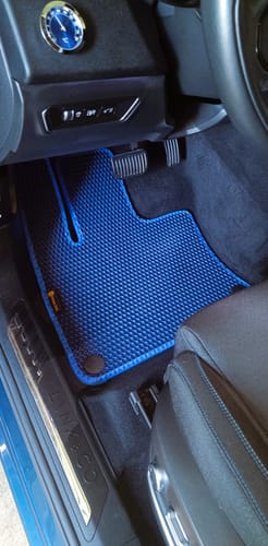 Klaus Dieter R. review of E-Auto Fußmatten nach Maß - Komplettset image 2 out of 3