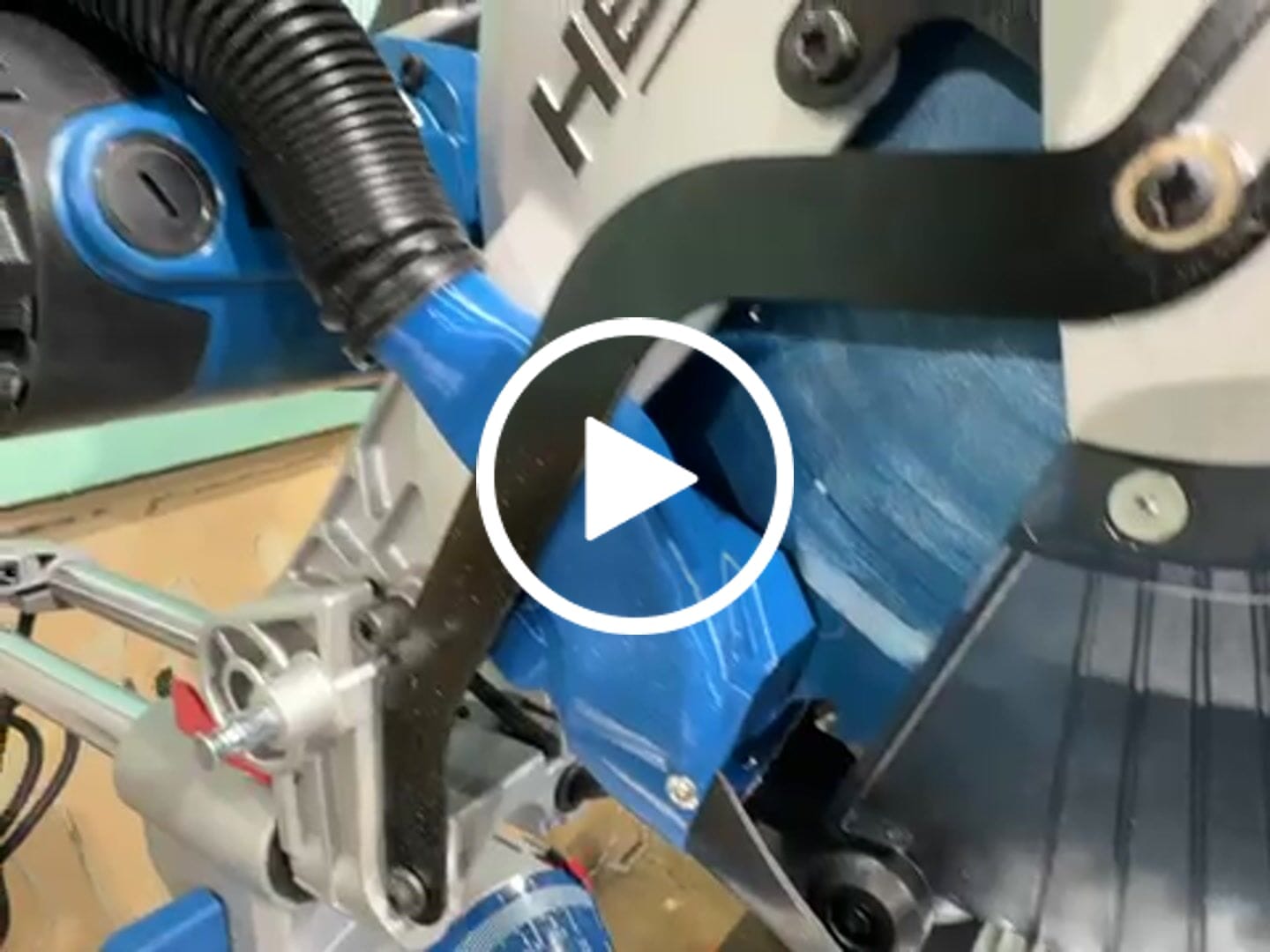Customer video review of Hercules 12" Sliding Compound Miter Saw Dust Collection