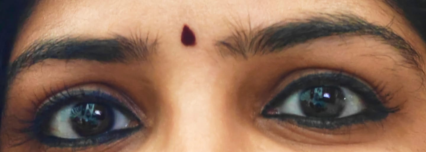 Customer photo review of Matte Eyeliner (Smudge-Proof | Matte Finish | All-Day Hold)
