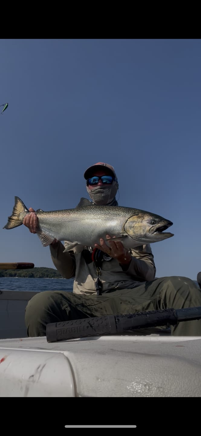 Customer photo review of Lake Trout/Salmon Jigging Rod