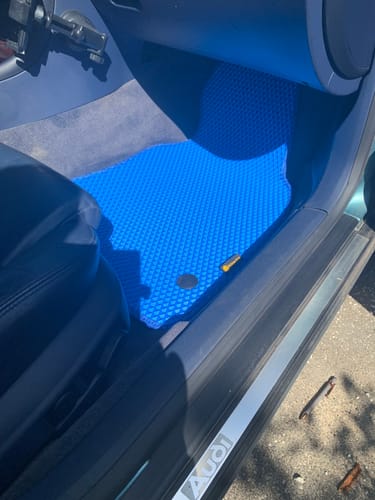 Customer photo review of Kofferraumwanne nach Maß