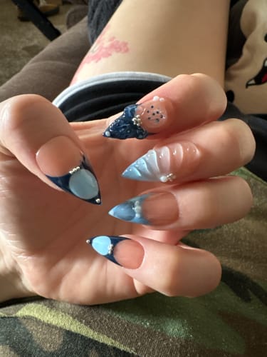 Customer photo review of Veloura