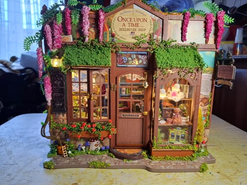 Customer photo review of Fairy-Tale Wonderhouse DIY Miniature Dollhouse Kit