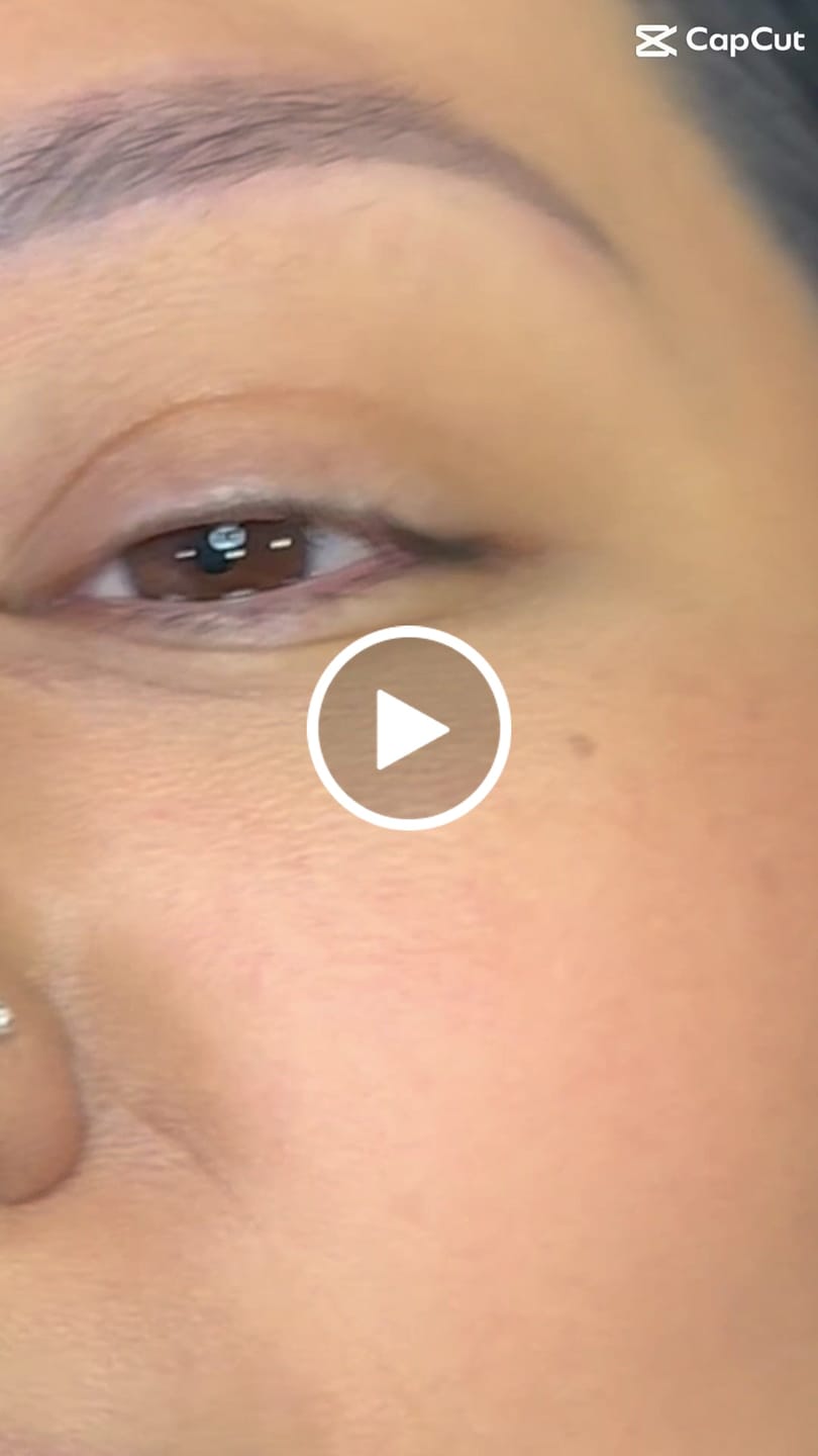 Customer video review of 4D W Lash Extension