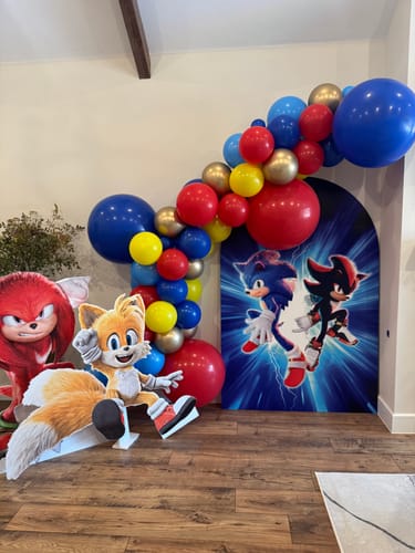 Customer photo review of Custom Balloon Garland Kit