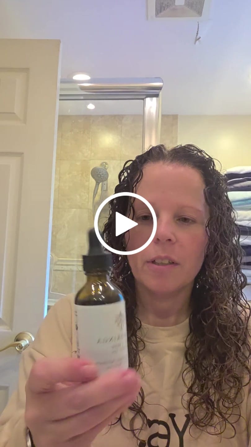 Customer video review of Moringa Leaf + Seed Whole-Plant Nutrition Oil –  Face & Body Oil for Damage Sensitive, Skin Repair 2oz