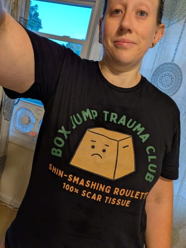 Customer photo review of BOX JUMP TRAUMA CLUB T-SHIRT