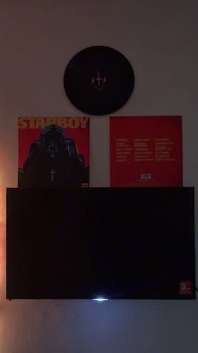 Customer photo review of VINYL RECORDS - THE WEEKND