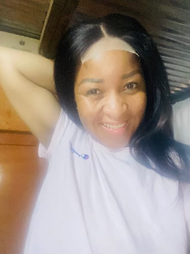 Customer photo review of Brazilian 4x4 Lace Wig Straight 16" and Zoe Water Wave Fringe