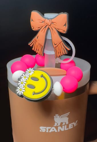 Customer photo review of Smiley Handle Bracelet - Tumbler Handle Charm