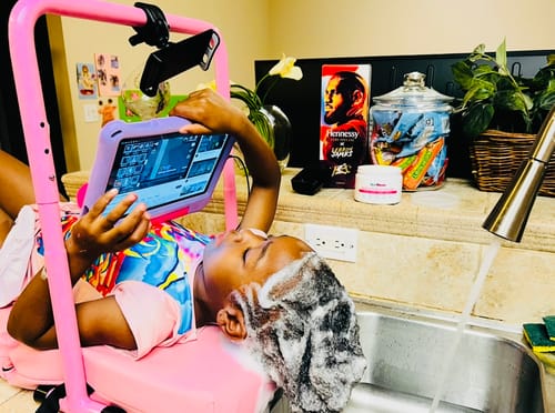 Customer photo review of Shampoo Mat® Deluxe