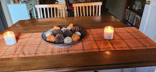 Customer photo review of "Leaves Are Falling..." Candle