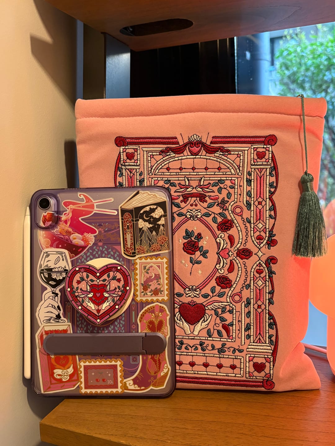 Customer photo review of Everything Nice Clingie