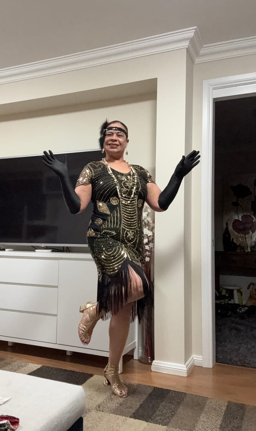 Customer photo review of 1920s Black & Gold Sequin Eva Gatsby Dress