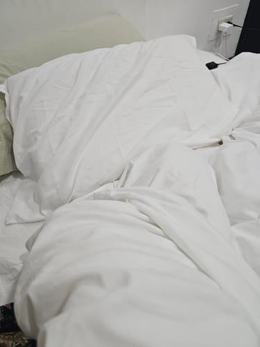 Customer photo review of Plain White