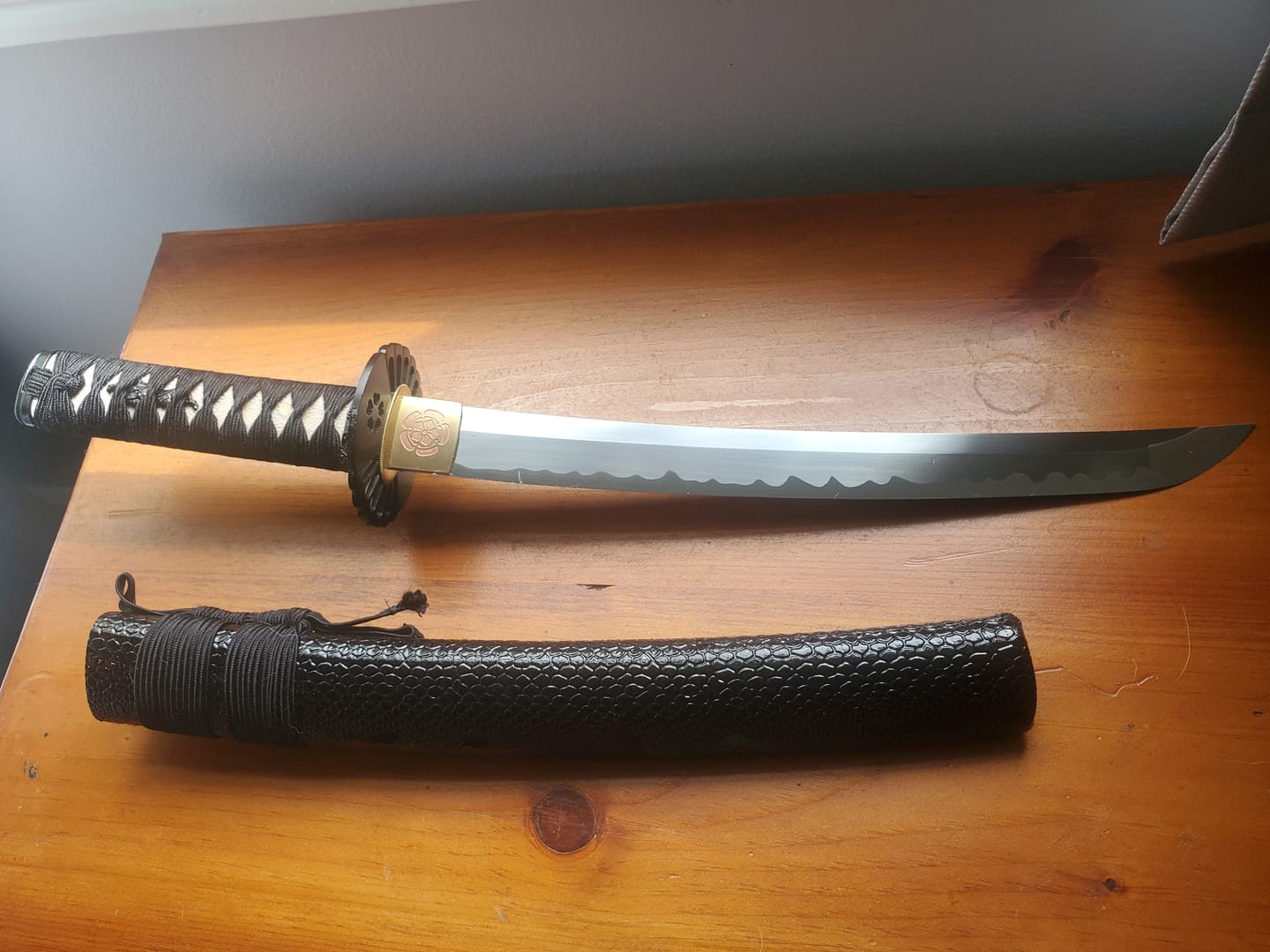 Customer photo review of Custom Tanto Build your own Tanto sword