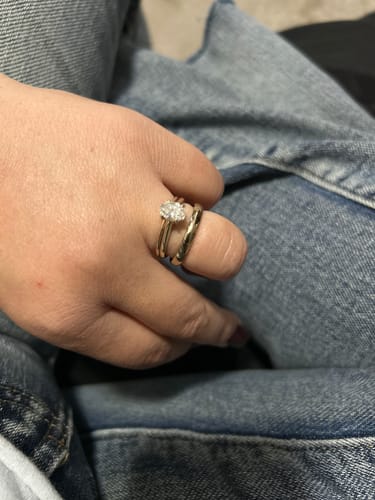 Customer photo review of Minimal Band Ring