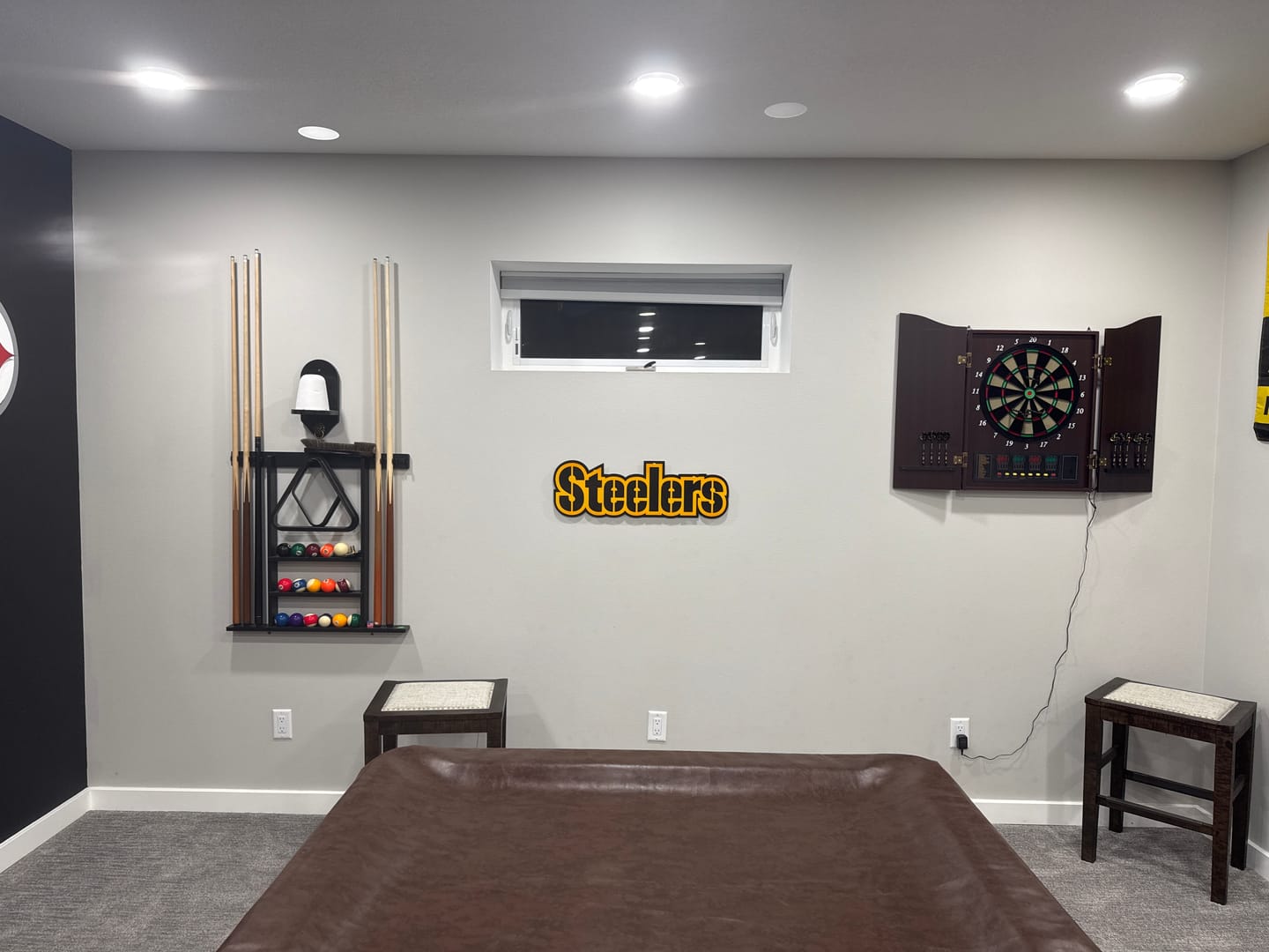 Customer photo review of Pittsburgh Steelers "Steelmark" 3D Vintage Metal Wall Art