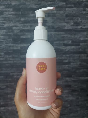 Customer photo review of Leave-in Glossy Conditioner