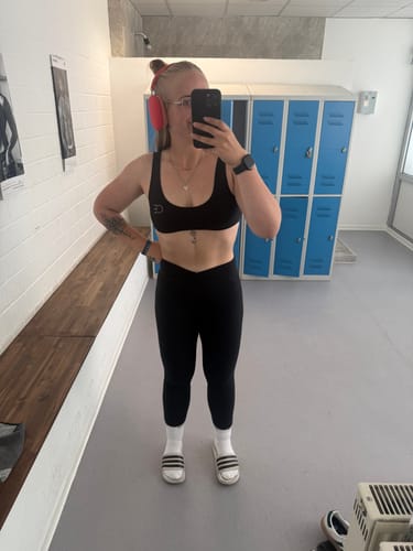 Customer photo review of LUXE Core Sport-BH - Deep Black