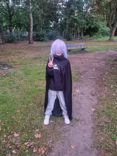 Customer photo review of Saja Boys Perücke KPop Demon Hunters Boys Group Cosplay Perücke
