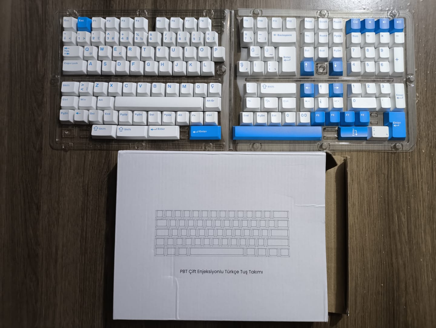 Customer photo review of Wraith Çift Enjeksiyonlu PBT Türkçe Tuş Takımı