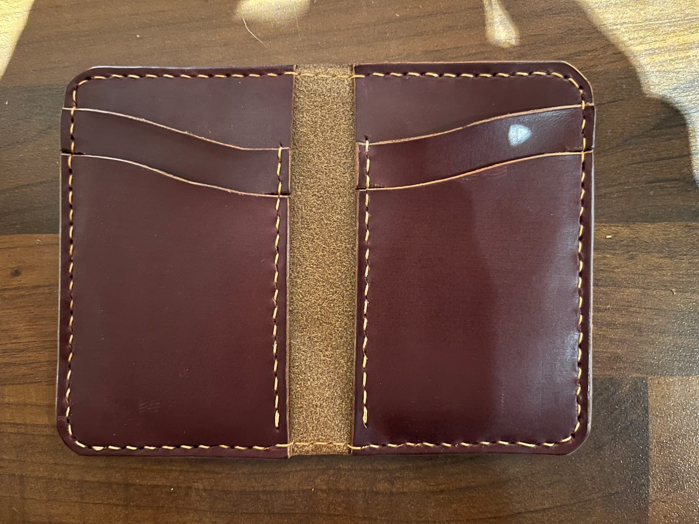 Customer photo review of No.52 | Leather Vertical Wallet (Digital Pattern)