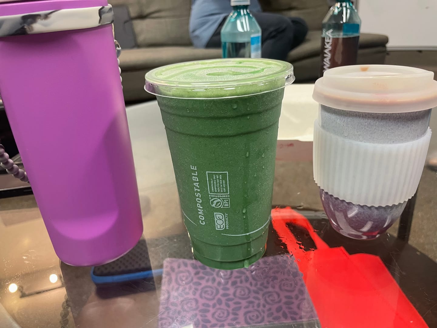 Customer photo review of Clear Lid and Sleeve for 12oz cup