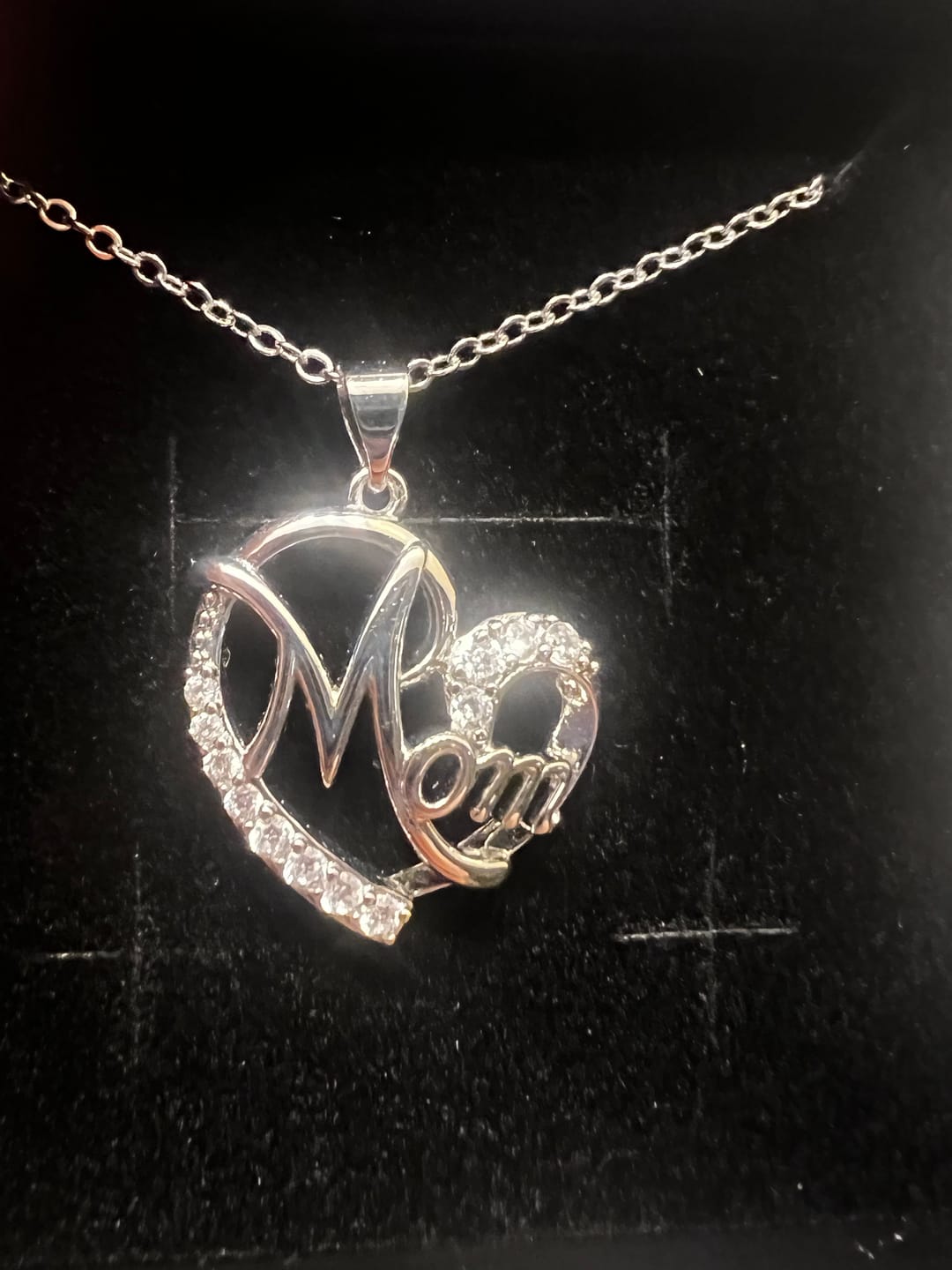 Customer photo review of Persephone 18k White Gold Plated Mom Heart Pendant Necklace with Simulated Diamond Crystals