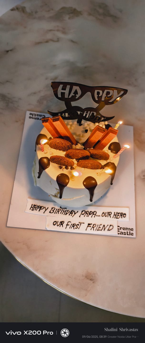 Customer photo review of Drip Cake for Birthday