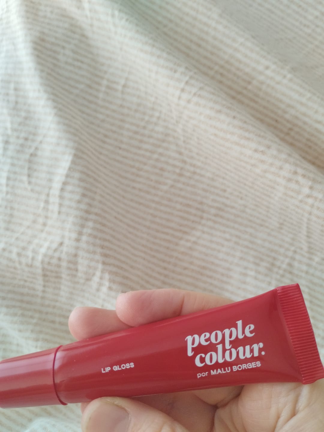 Customer photo review of Lip Gloss People Colour