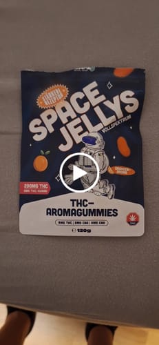 Customer video review of THC Spacejellies Vollspektrum