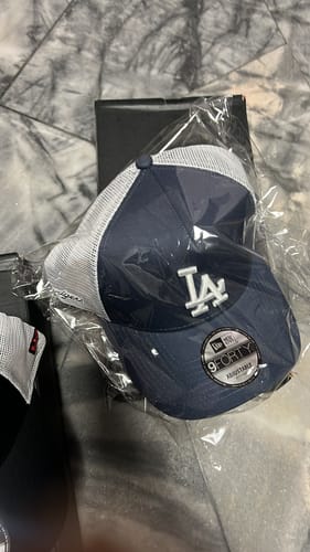 Customer photo review of 9FORTY A-Frame Trucker Los Angeles Dodgers Color Era Muted Indigo Snapback